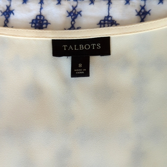 Talbots Flowy Blouse with Pleat Detail, Size 8 - Picture 2 of 3